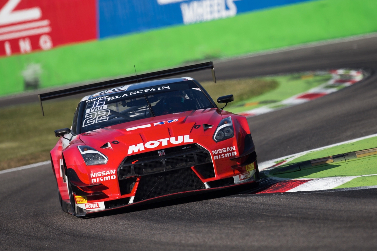 Nissan gt r Motul